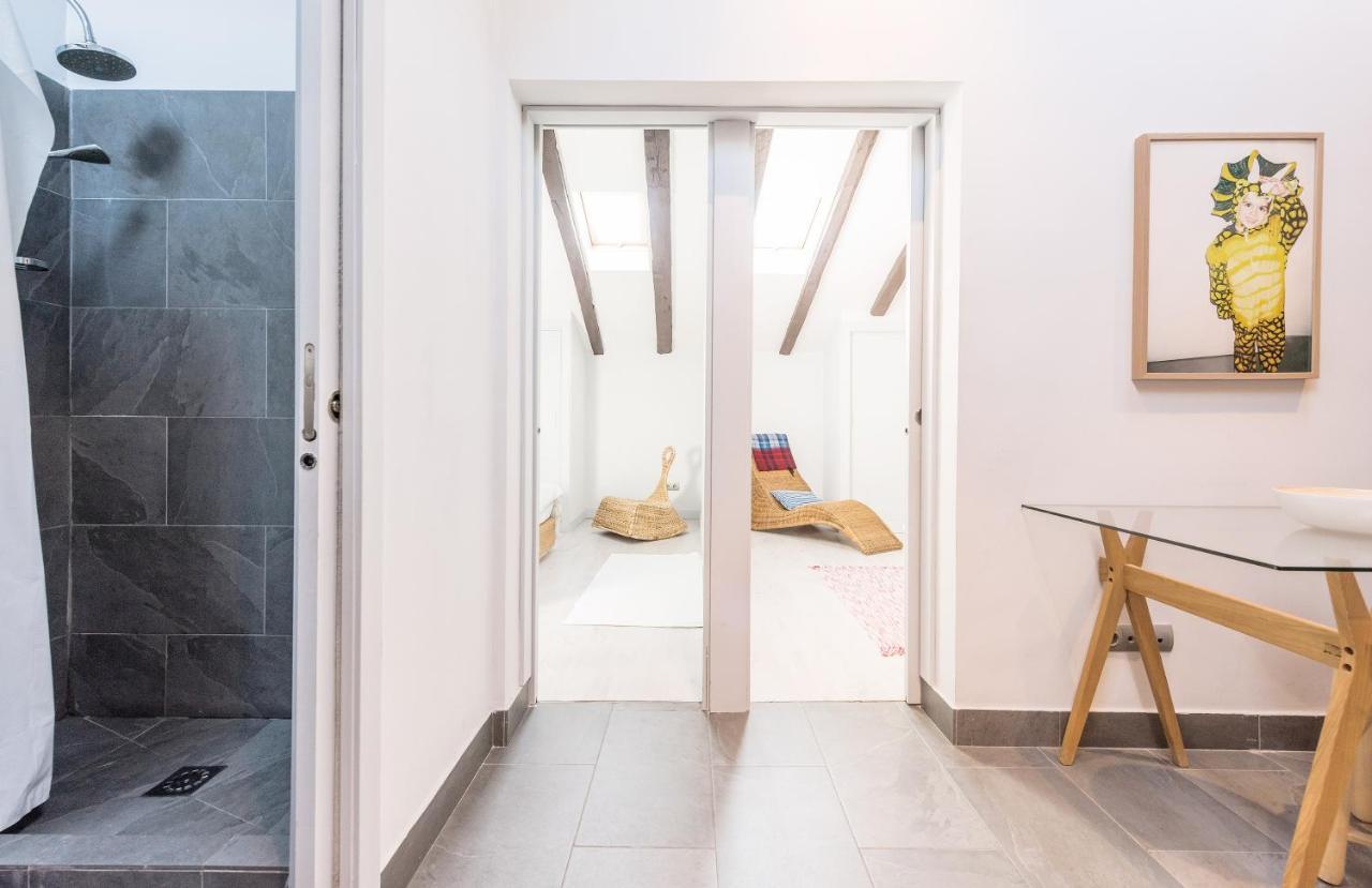 מדריד Bohemian 2Bedroom Attic In Lavapies מראה חיצוני תמונה