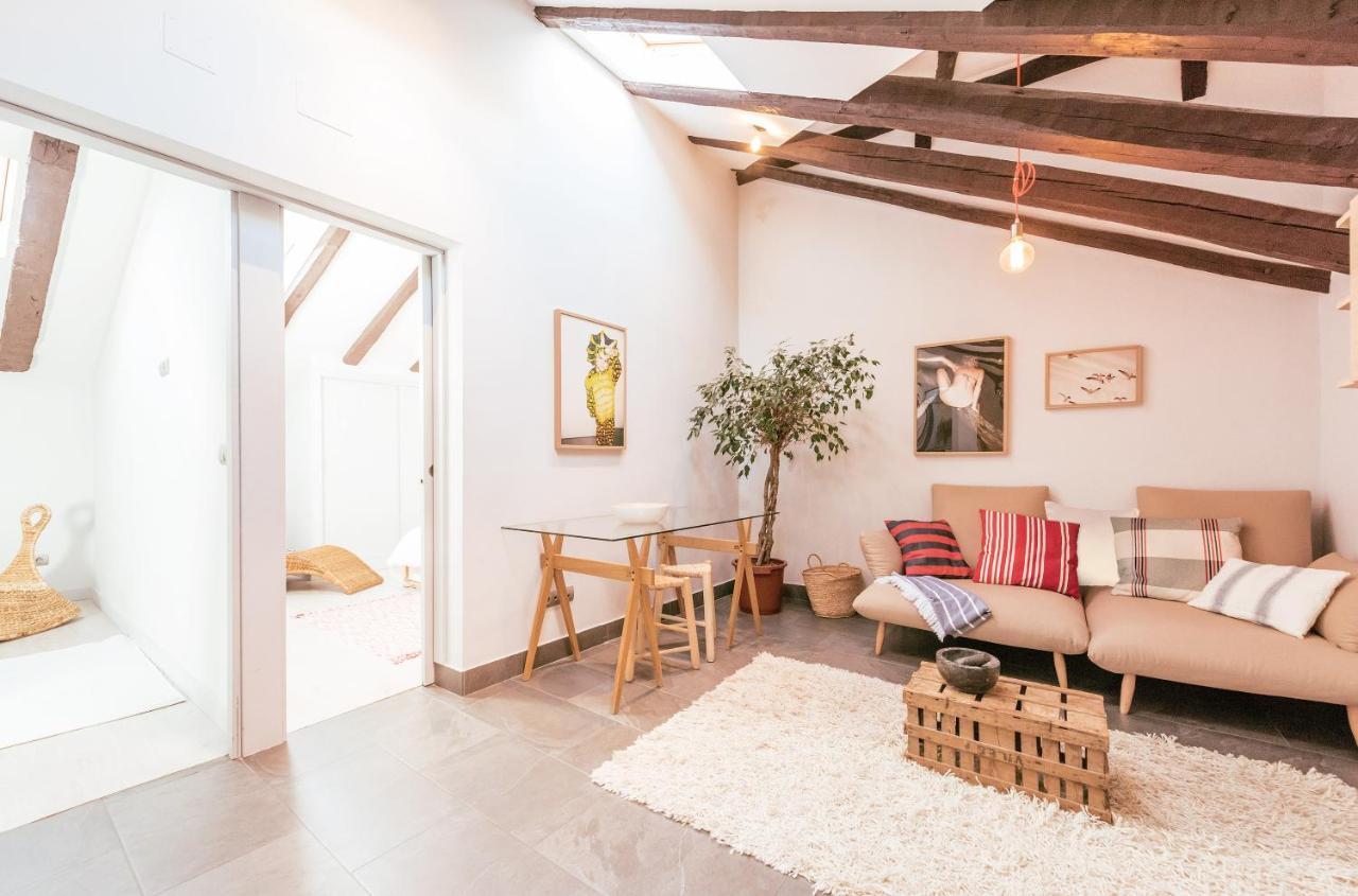 מדריד Bohemian 2Bedroom Attic In Lavapies מראה חיצוני תמונה